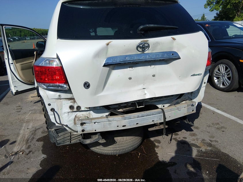 2013 Toyota Highlander VIN 5TDDK3EH2DS276842 IAAI salvage auction — REAR END, Salvage (Tennessee), sold $3,450 on 2026-07-18 (photo 6)