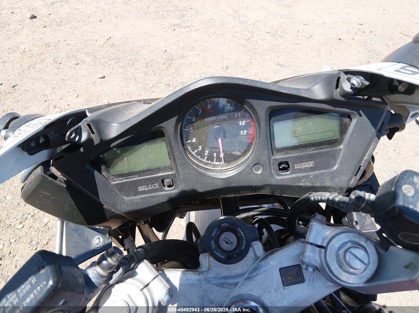 2002 Honda Vfr800 VIN JH2RC46162M401688 IAAI salvage auction — ROLLOVER, Salvage (Arizona), sold $50 on 2026-07-22 (photo 7)