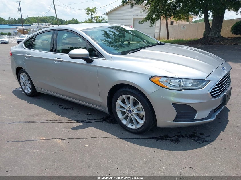 2020 Ford Fusion VIN 3FA6P0LU1LR265363 — IAAI salvage auction photo