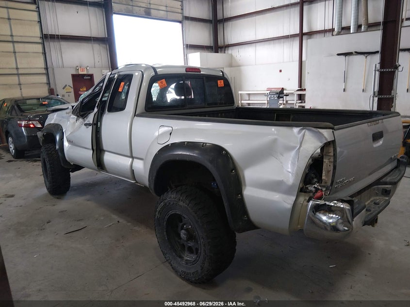 2006 Toyota Tacoma VIN 5TEUU42N26Z213529 IAAI salvage auction — ROLLOVER, Salvage (Idaho), sold $1,350 on 2026-07-24 (photo 3)