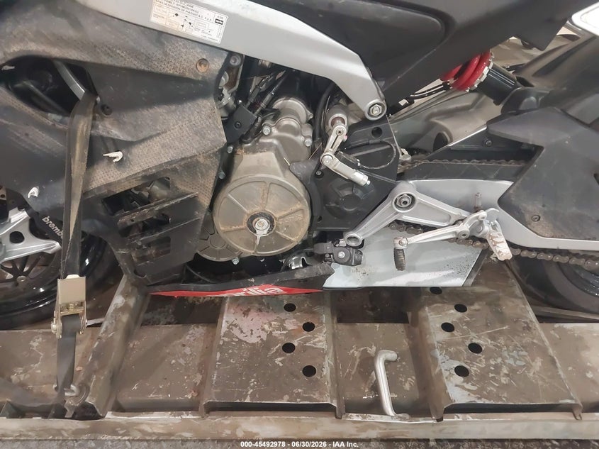 2024 Aprilia Rs VIN ZD4KSUG00RS002398 IAAI salvage auction — ALL OVER, Salvage (Georgia), sold $100 on 2026-07-28 (photo 9)