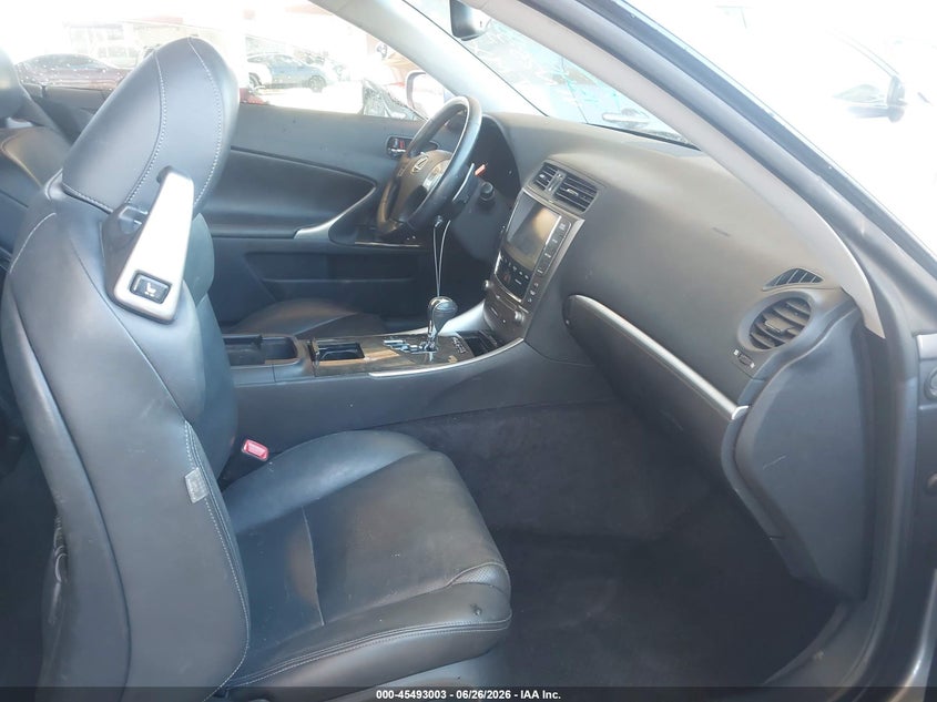 2015 Lexus Is 250c VIN JTHFF2C28F2533081 IAAI salvage auction — NORMAL WEAR, Clear (Arizona), sold $11,250 on 2026-07-14 (photo 5)