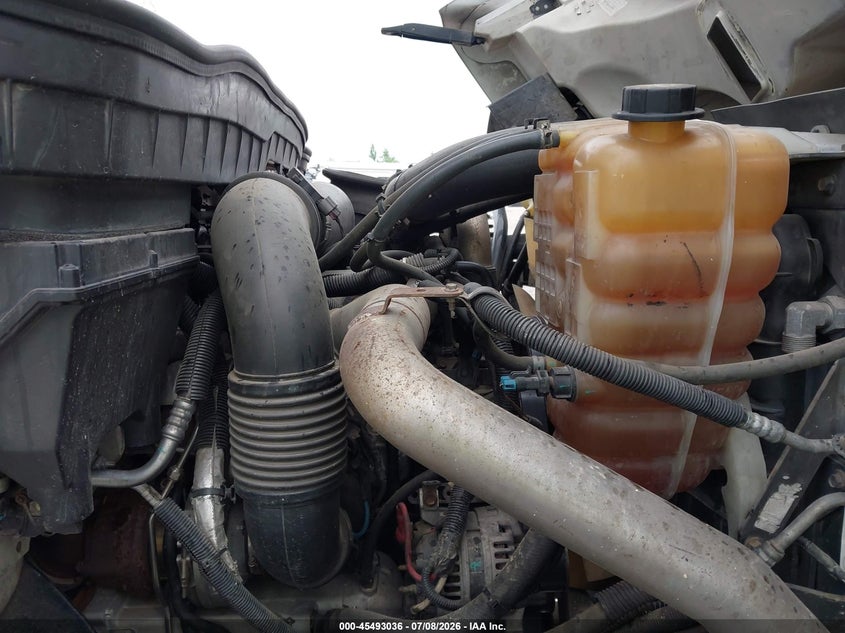 2015 International VIN 3HAWBAANXFL717002 IAAI salvage auction — REAR END, Salvage (Idaho), sold $75 on 2026-07-29 (photo 9)