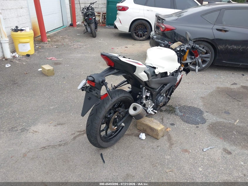 2026 Yamaha VIN MH3RH25E3TK010225 IAAI salvage auction — FRONT END, Salvage Title, sold $1,600 on 2026-09-02 (photo 4)