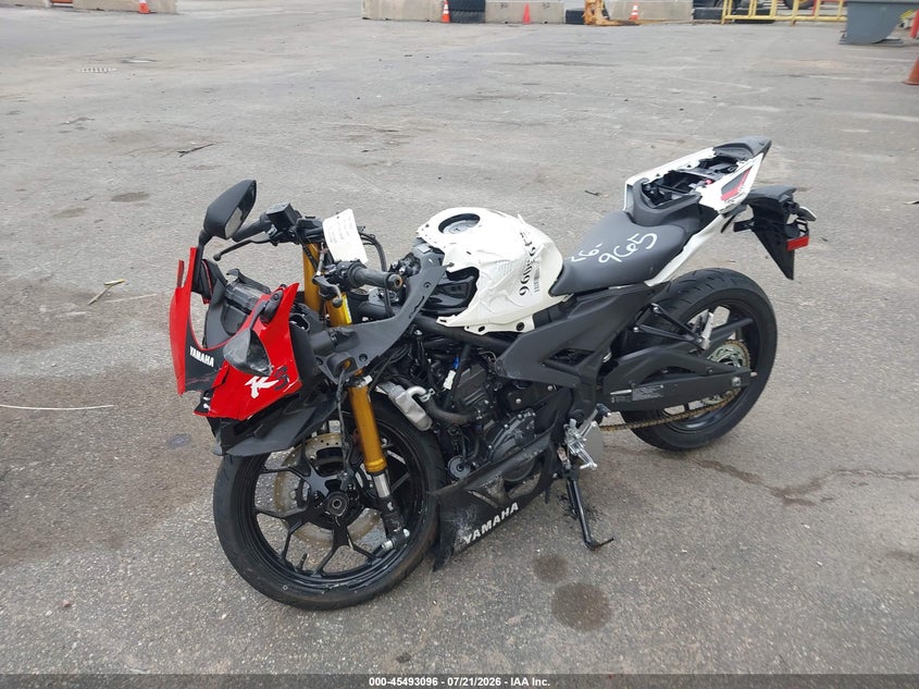 2026 Yamaha VIN MH3RH25E3TK010225 IAAI salvage auction — FRONT END, Salvage Title, sold $1,600 on 2026-09-02 (photo 9)