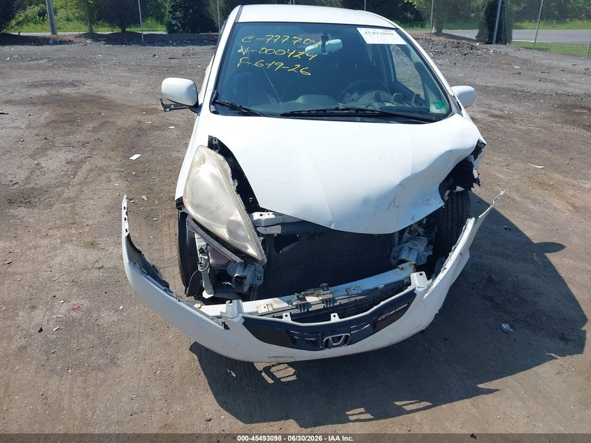 2009 Honda Fit VIN JHMGE88469C000424 IAAI salvage auction — FRONT END, Clear (Virginia), sold $450 on 2026-07-28 (photo 6)