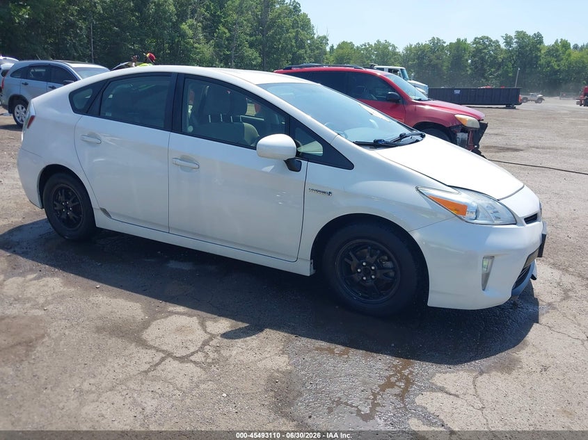 2013 Toyota Prius VIN JTDKN3DU4D5542901 IAAI salvage auction — FRONT END, Salvage Title, sold $2,300 on 2026-07-29 (photo 1)