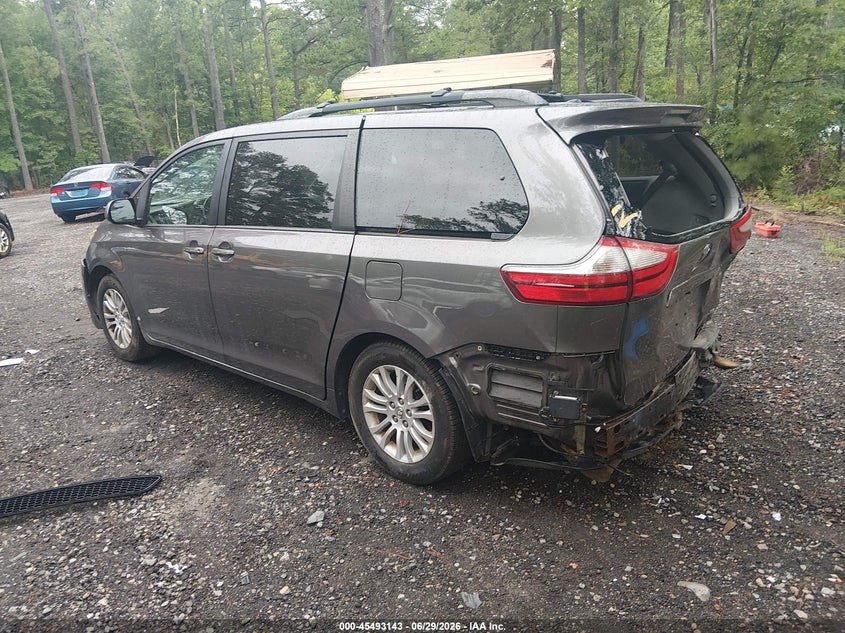2015 Toyota Sienna VIN 5TDYK3DC5FS605060 IAAI salvage auction — FRONT & REAR, Salvage (Virginia), sold $575 on 2026-07-28 (photo 3)