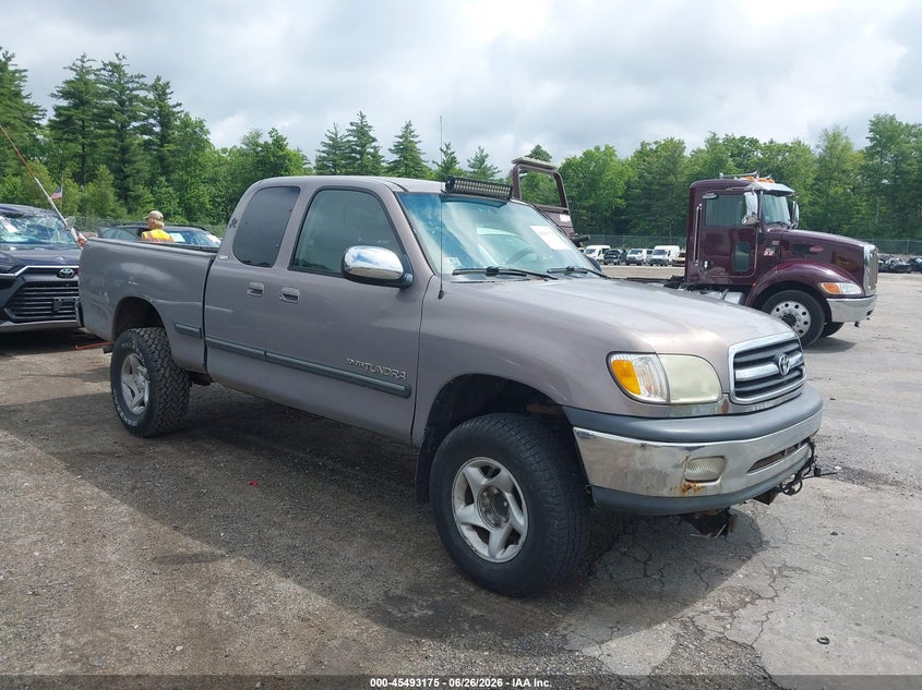 2002 Toyota Tundra VIN 5TBBT44122S302182 IAAI salvage auction — FRONT & REAR, Clear (Massachusetts), sold $750 on 2026-07-31 (photo 1)