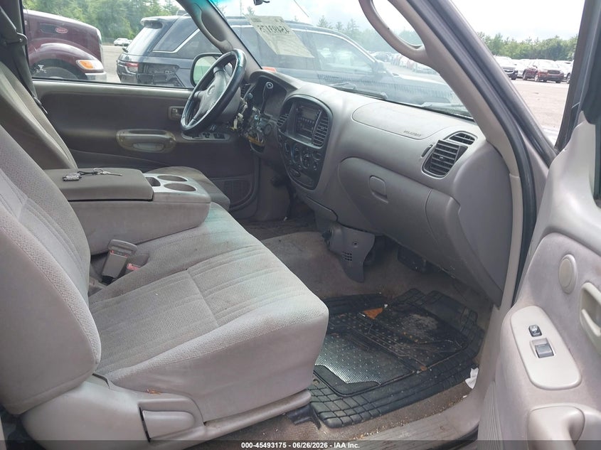 2002 Toyota Tundra VIN 5TBBT44122S302182 IAAI salvage auction — FRONT & REAR, Clear (Massachusetts), sold $750 on 2026-07-31 (photo 5)