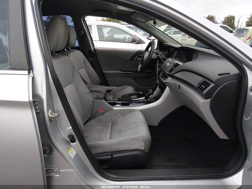 2015 Honda Accord VIN 1HGCR2F33FA033210 IAAI salvage auction — REAR END, Salvage (California), sold $1,250 on 2026-07-09 (photo 5)
