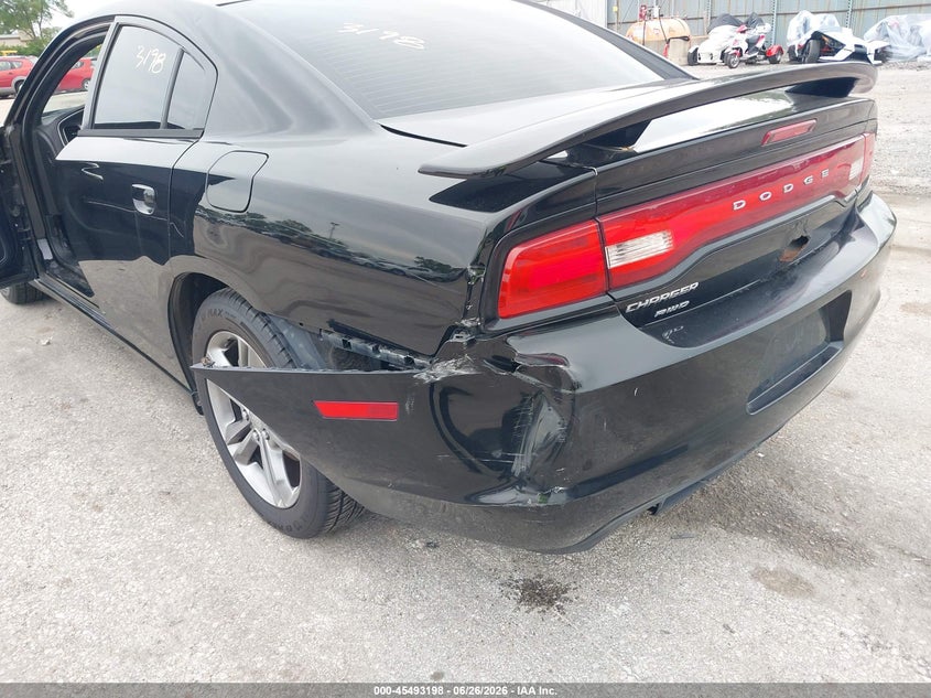 2013 Dodge Charger VIN 2C3CDXJG6DH541209 IAAI salvage auction — FRONT & REAR, Salvage Title, sold $1,000 on 2026-07-31 (photo 6)