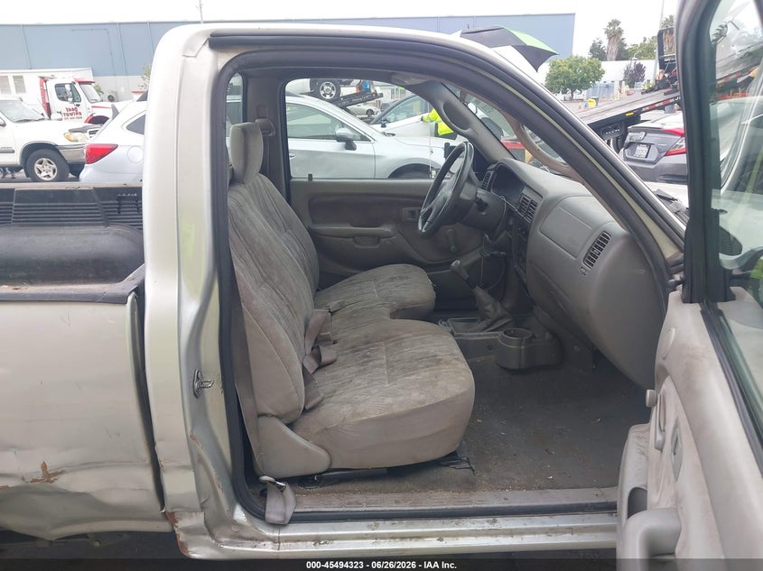 2004 Toyota Tacoma VIN 5TENL42N24Z459419 IAAI salvage auction — RIGHT SIDE, Salvage (California), sold $3,350 on 2026-07-13 (photo 8)