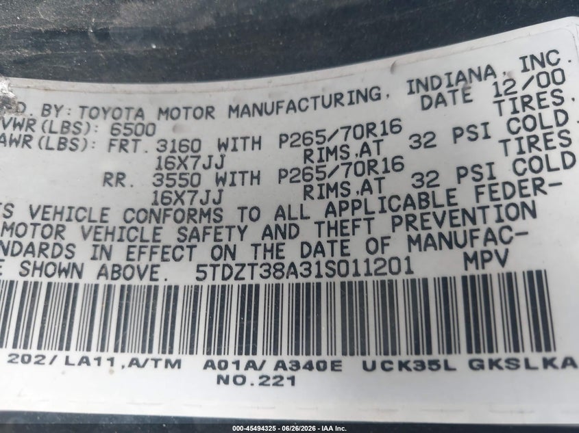 2001 Toyota Sequoia VIN 5TDZT38A31S011201 IAAI salvage auction — NORMAL WEAR, Salvage Title - Dealer (California), sold $400 on 2026-07-29 (photo 9)