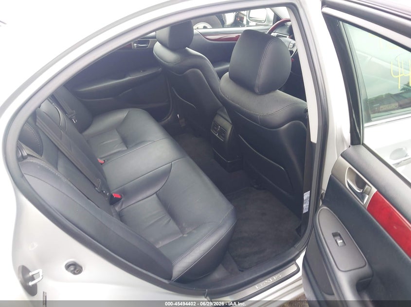2005 Lexus Es 330 VIN JTHBA30GX55142661 IAAI salvage auction — RIGHT FRONT, Clear (Virginia), sold $1,350 on 2026-07-09 (photo 8)