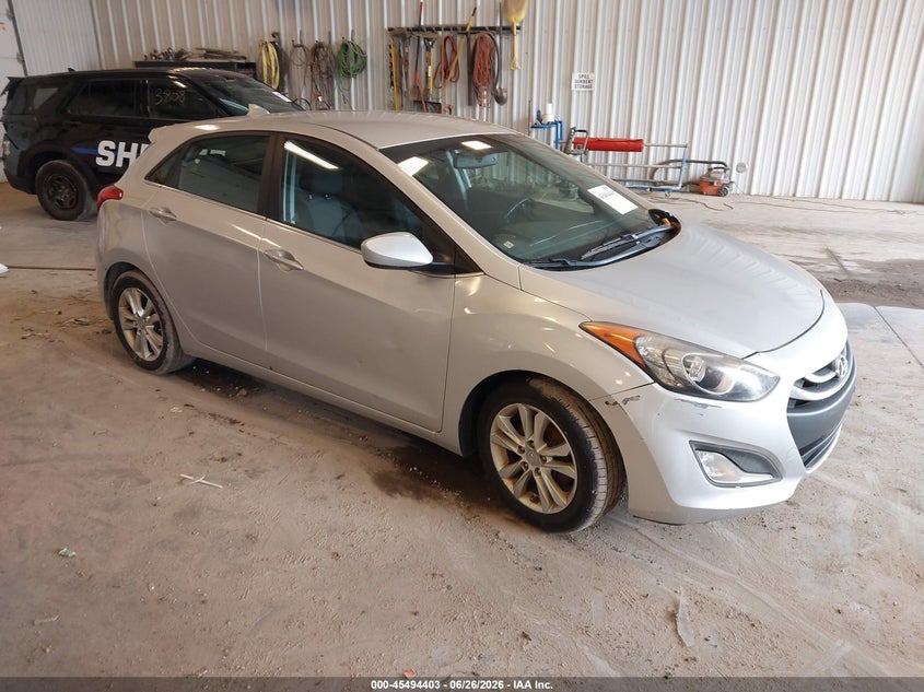 2013 Hyundai Elantra VIN KMHD35LE4DU156047 IAAI salvage auction — NORMAL WEAR, Clear (Tennessee), sold $375 on 2026-07-21 (photo 1)