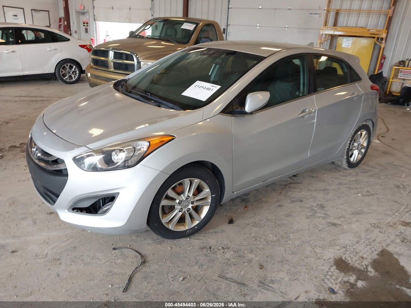 2013 Hyundai Elantra VIN KMHD35LE4DU156047 IAAI salvage auction — NORMAL WEAR, Clear (Tennessee), sold $375 on 2026-07-21 (photo 2)