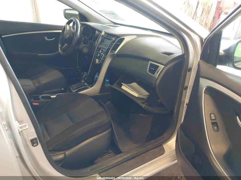 2013 Hyundai Elantra VIN KMHD35LE4DU156047 IAAI salvage auction — NORMAL WEAR, Clear (Tennessee), sold $375 on 2026-07-21 (photo 5)