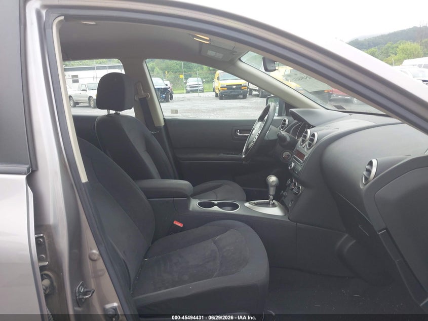 2010 Nissan Rogue sport VIN JN8AS5MV7AW143323 IAAI salvage auction — RIGHT FRONT, Salvage (Pennsylvania), sold $375 on 2026-07-12 (photo 5)