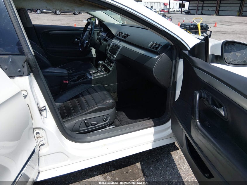 2012 Volkswagen Cc VIN WVWMN7AN0CE504139 IAAI salvage auction — NORMAL WEAR, Clear (Florida), sold $25 on 2026-08-11 (photo 5)