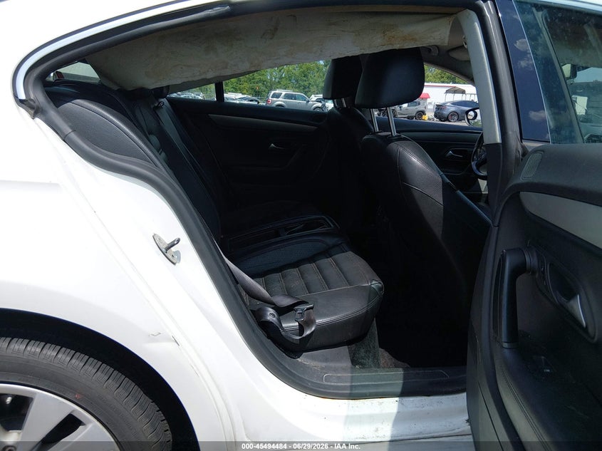 2012 Volkswagen Cc VIN WVWMN7AN0CE504139 IAAI salvage auction — NORMAL WEAR, Clear (Florida), sold $25 on 2026-08-11 (photo 8)