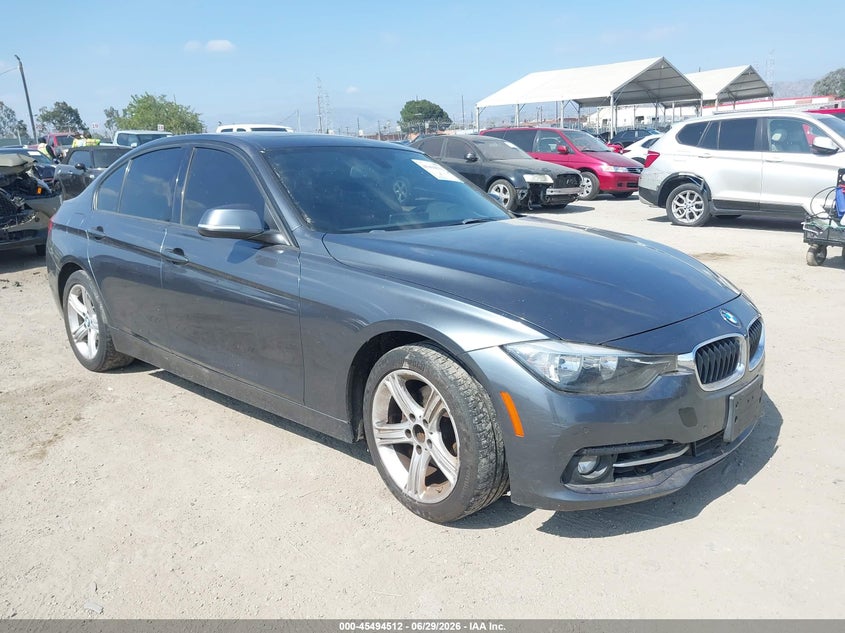 2016 BMW 3er VIN WBA8E9G51GNT43663 IAAI salvage auction — UNKNOWN, Clear - Dealer Only (California), sold $1,900 on 2026-07-22 (photo 1)