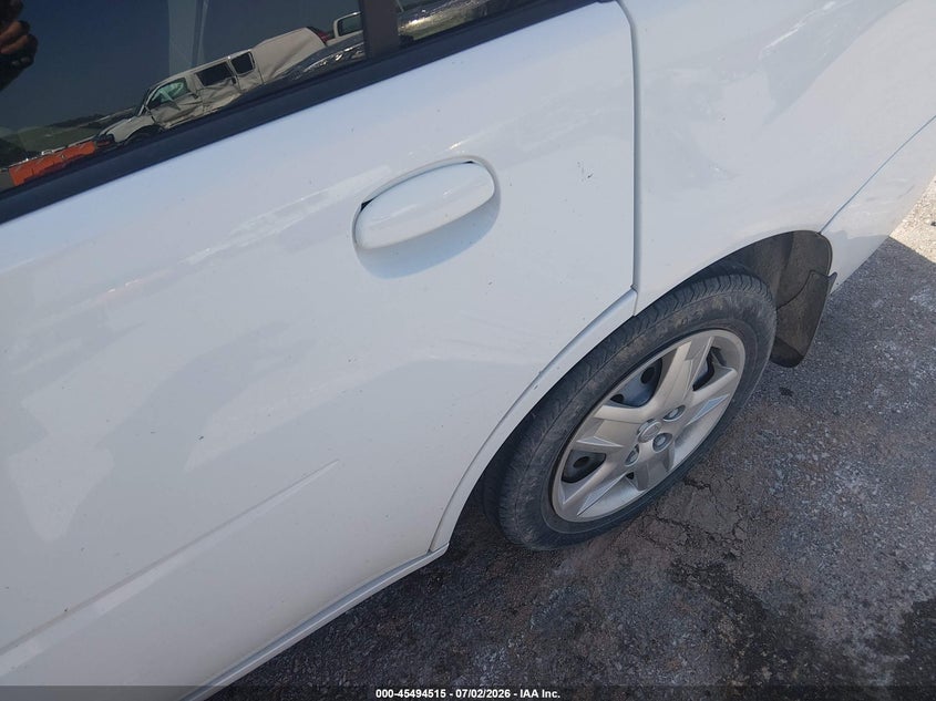 2007 Saturn Ion VIN 1G8AJ55F47Z174987 IAAI salvage auction — NORMAL WEAR, Clear (Missouri), sold $500 on 2026-07-09 (photo 6)