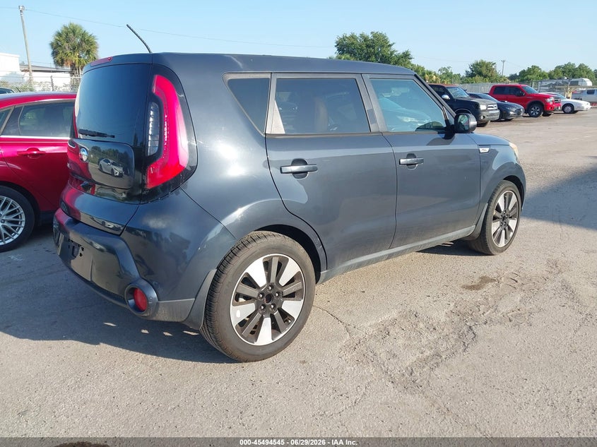 2015 Kia Soul VIN KNDJX3A58F7134671 IAAI salvage auction — NORMAL WEAR, Clear (Florida), sold $925 on 2026-07-08 (photo 4)