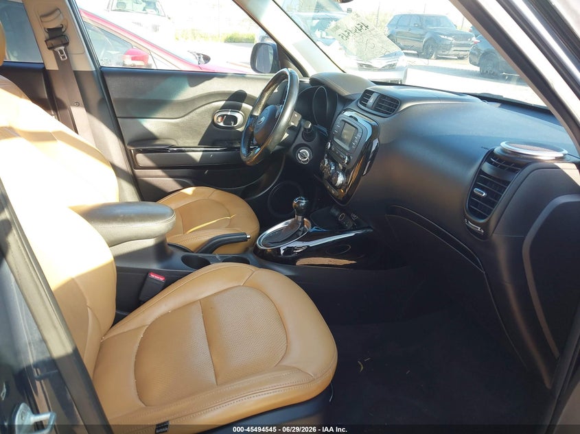 2015 Kia Soul VIN KNDJX3A58F7134671 IAAI salvage auction — NORMAL WEAR, Clear (Florida), sold $925 on 2026-07-08 (photo 5)