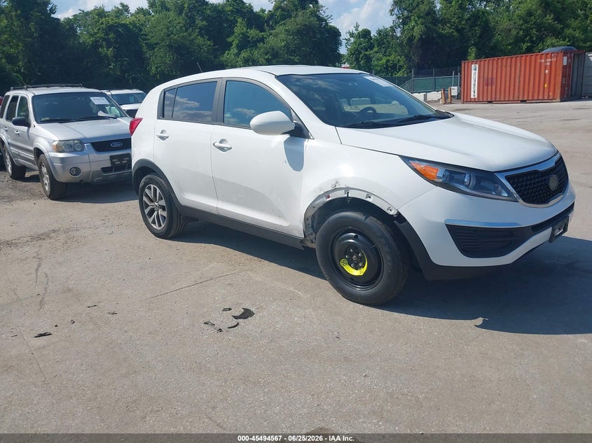 2015 Kia Sportage VIN KNDPB3AC2F7786578 IAAI salvage auction — NORMAL WEAR, Clear (Maryland), sold $1,150 on 2026-07-23 (photo 1)