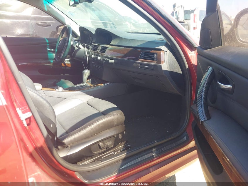 2011 BMW 3 series VIN WBAPH5C5XBA447621 IAAI salvage auction — NORMAL WEAR, Clear - Dealer Only (California), sold $1,000 on 2026-07-08 (photo 5)