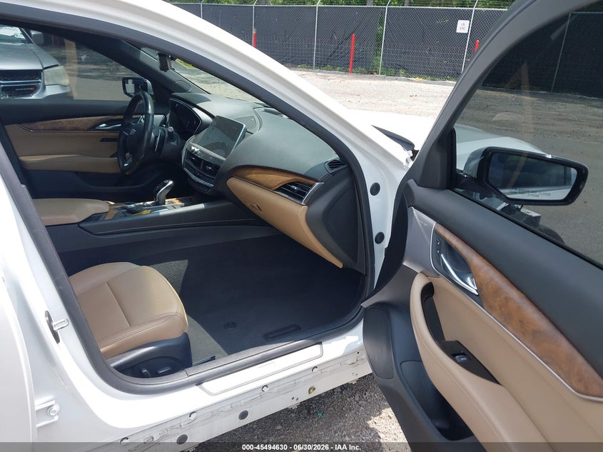 2020 Cadillac Ct5 VIN 1G6DN5RK8L0128658 IAAI salvage auction — LEFT FRONT, Salvage Title, sold $7,050 on 2026-08-19 (photo 5)