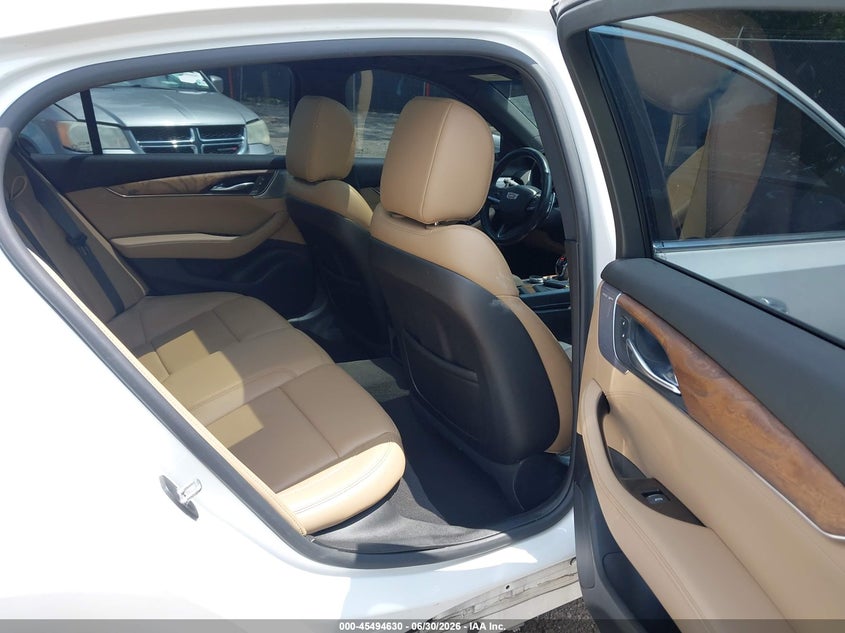2020 Cadillac Ct5 VIN 1G6DN5RK8L0128658 IAAI salvage auction — LEFT FRONT, Salvage Title, sold $7,050 on 2026-08-19 (photo 8)