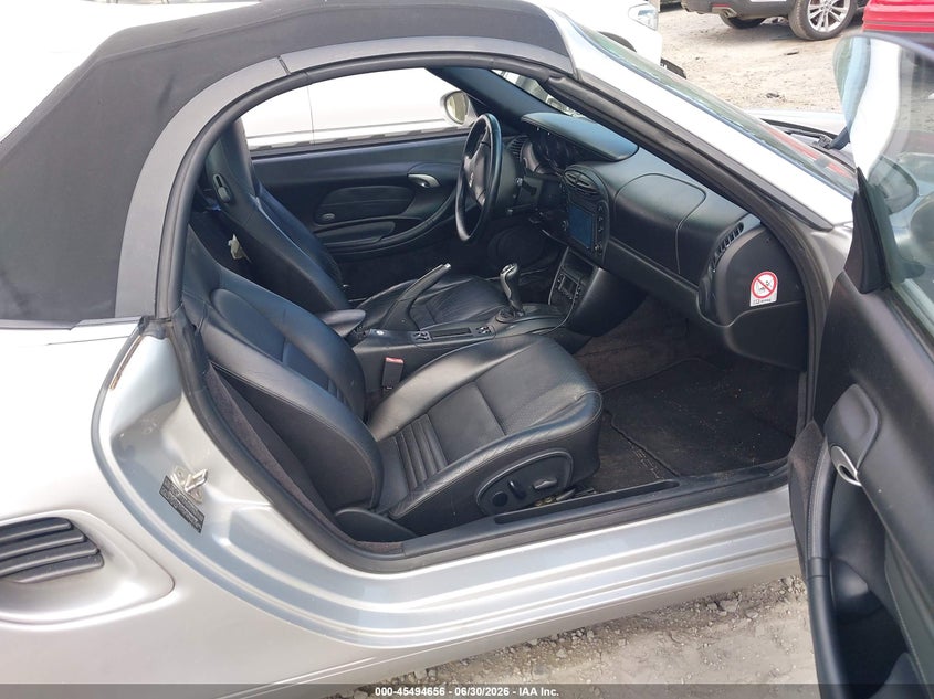 2001 Porsche Boxster VIN WP0CA29881U627201 IAAI salvage auction — SIDE, Salvage (South Carolina), sold $2,350 on 2026-08-02 (photo 5)