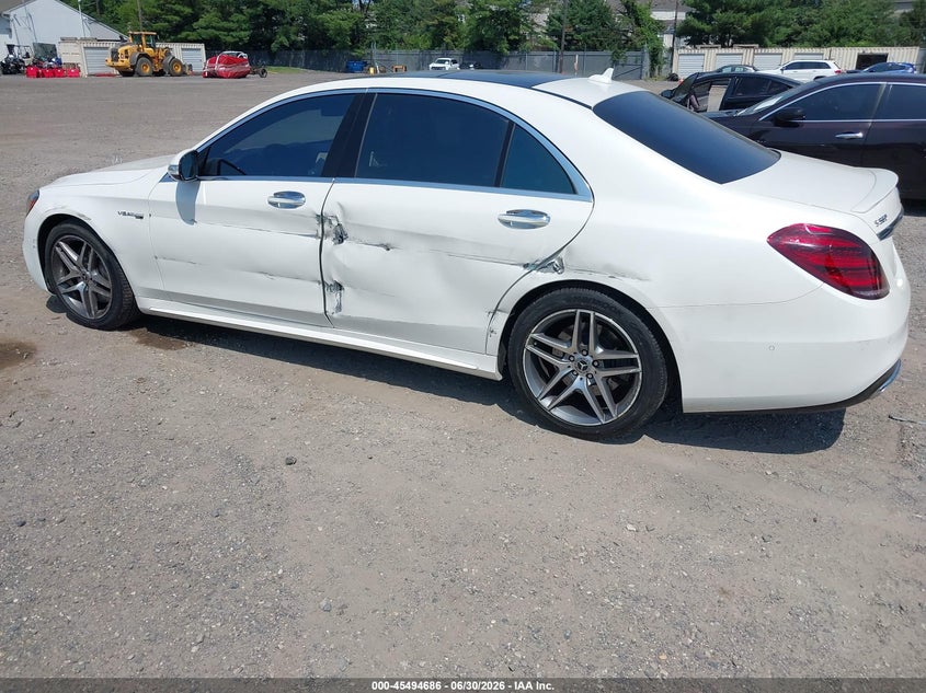 2018 Mercedes-benz S-klasse VIN WDDUG8GBXJA383482 IAAI salvage auction — SIDE, Salvage Title, sold $23,325 on 2026-08-18 (photo 3)