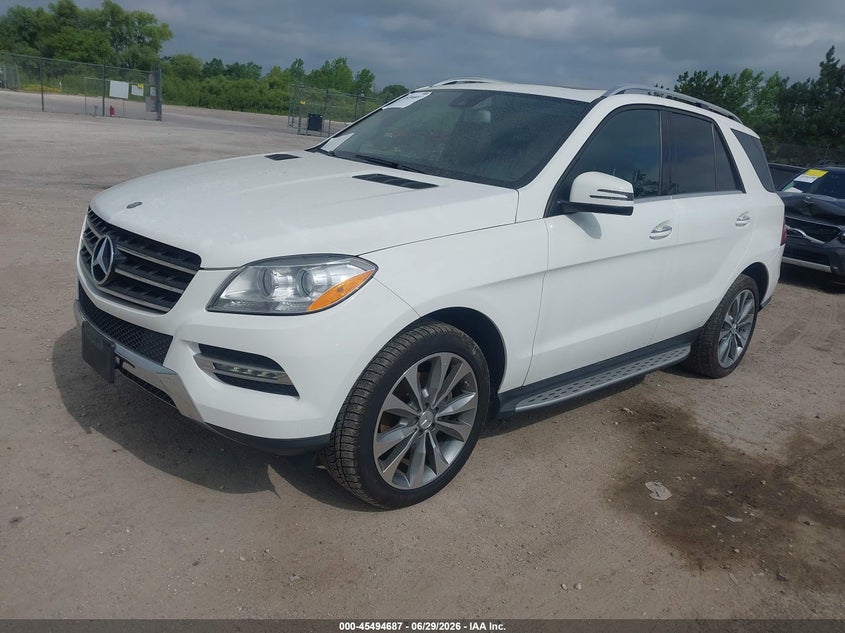 2014 Mercedes-benz M-klasse VIN 4JGDA5HB4EA421282 IAAI salvage auction — NORMAL WEAR, Clear-Endorsement (Wisconsin), sold $5,200 on 2026-08-04 (photo 2)