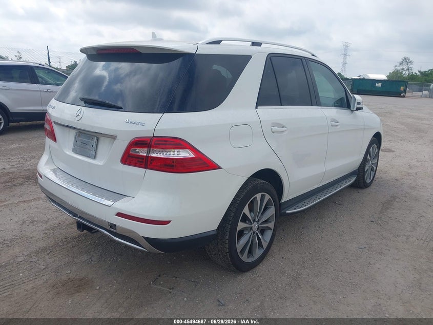 2014 Mercedes-benz M-klasse VIN 4JGDA5HB4EA421282 IAAI salvage auction — NORMAL WEAR, Clear-Endorsement (Wisconsin), sold $5,200 on 2026-08-04 (photo 4)