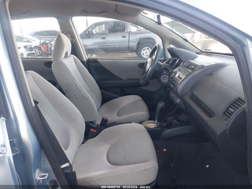 2007 Honda Fit VIN JHMGD38477S010212 IAAI salvage auction — FRONT END, Salvage (California), sold $675 on 2026-07-28 (photo 5)