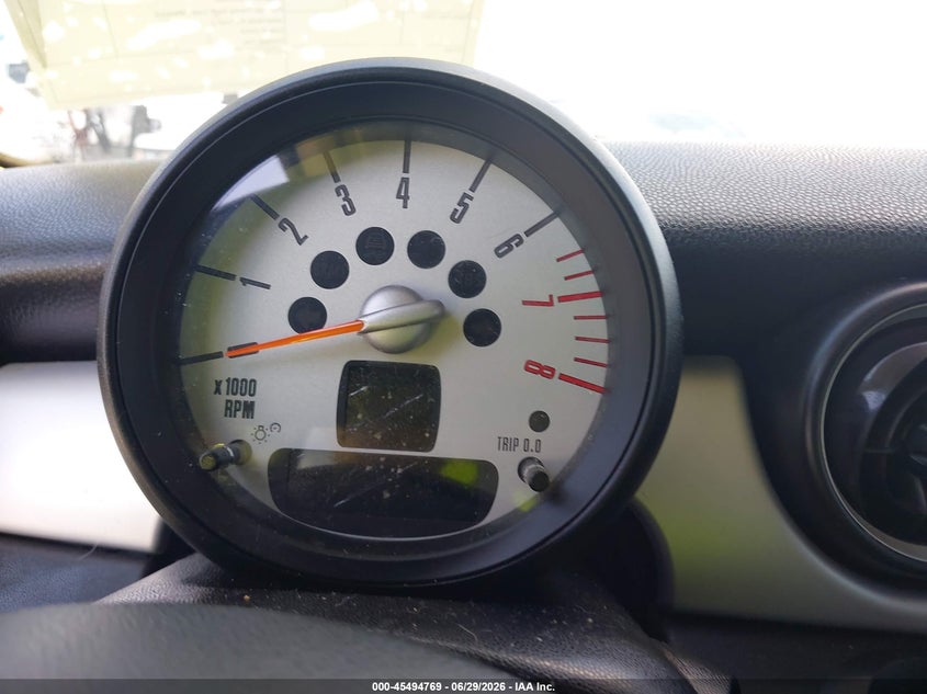 2013 Mini Hard top VIN WMWSU3C50DT683440 IAAI salvage auction — WATER/FLOOD, Rebuildable (Florida), sold $375 on 2026-08-06 (photo 7)
