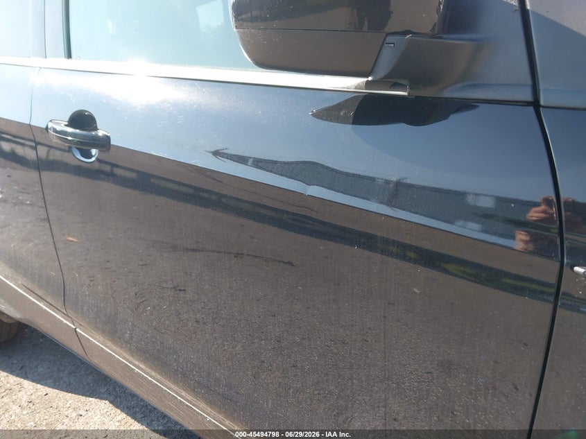 2018 Ford Escape VIN 1FMCU9GD3JUA00143 IAAI salvage auction — NORMAL WEAR, Clear (New York), sold $475 on 2026-07-21 (photo 6)