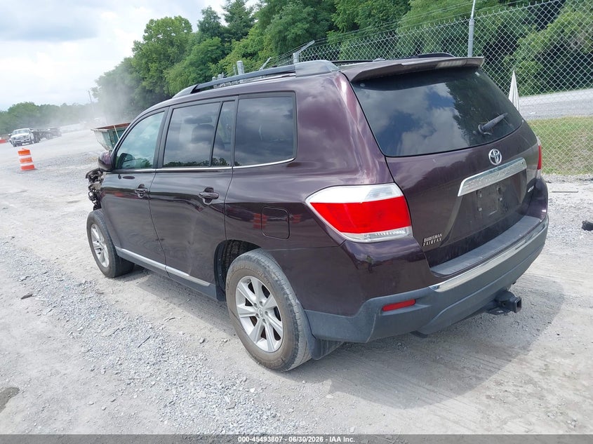 2012 Toyota Highlander VIN 5TDBK3EH4CS160855 IAAI salvage auction — FRONT END, Salvage (Virginia), sold $3,050 on 2026-07-28 (photo 3)