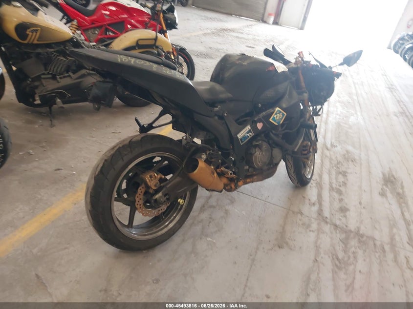 2005 Kawasaki Zx636 VIN JKBZXJC115A018074 IAAI salvage auction — ALL OVER, Salvage (California), sold $25 on 2026-07-29 (photo 4)