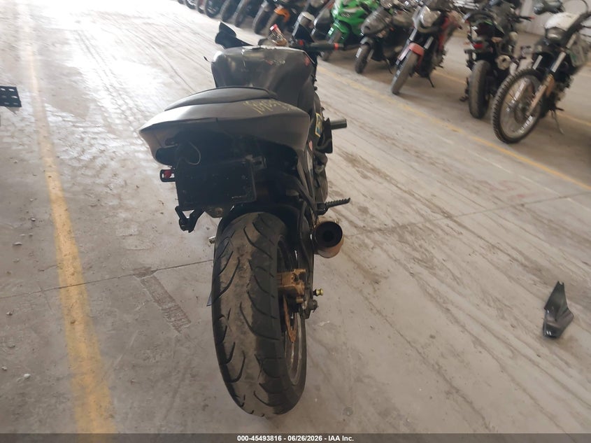 2005 Kawasaki Zx636 VIN JKBZXJC115A018074 IAAI salvage auction — ALL OVER, Salvage (California), sold $25 on 2026-07-29 (photo 6)