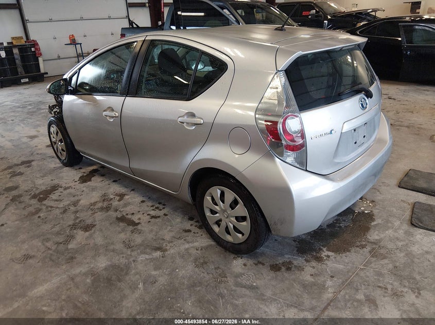 2014 Toyota Prius c VIN JTDKDTB32E1567057 IAAI salvage auction — FRONT END, Salvage (Kentucky), sold $650 on 2026-07-31 (photo 3)