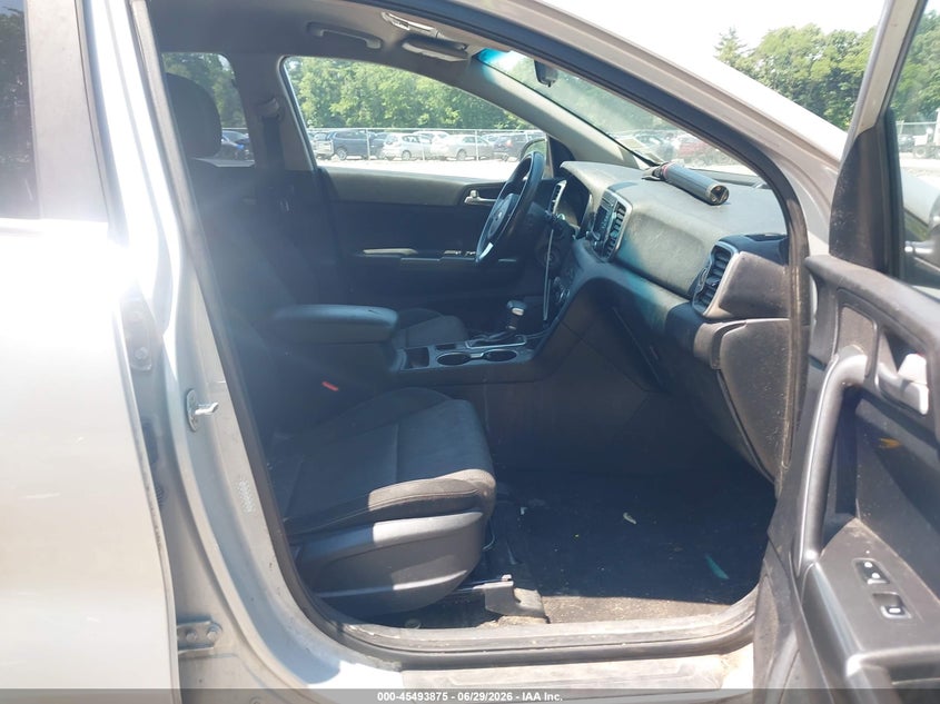 2019 Kia Sportage VIN KNDPMCAC5K7579820 IAAI salvage auction — NORMAL WEAR, Clear (New York), sold $1,950 on 2026-07-28 (photo 5)
