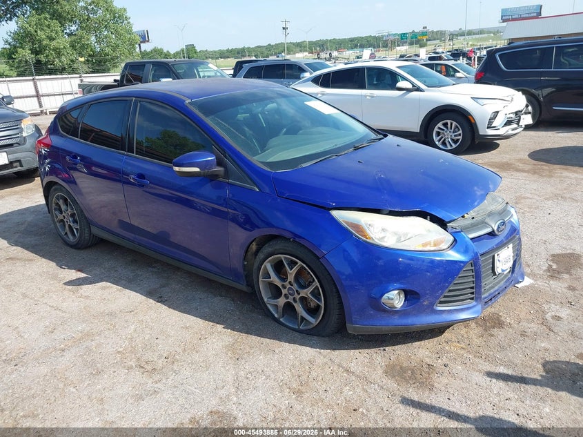 2014 Ford Focus VIN 1FADP3K26EL327222 IAAI salvage auction — FRONT END, Salvage Title, sold $550 on 2026-08-01 (photo 1)
