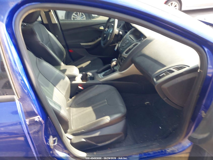 2014 Ford Focus VIN 1FADP3K26EL327222 IAAI salvage auction — FRONT END, Salvage Title, sold $550 on 2026-08-01 (photo 5)