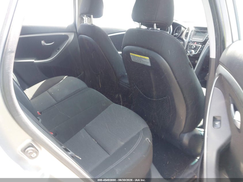 2013 Hyundai Elantra VIN KMHD35LE9DU071415 IAAI salvage auction — NORMAL WEAR, Salvage Title, sold $925 on 2026-07-28 (photo 8)