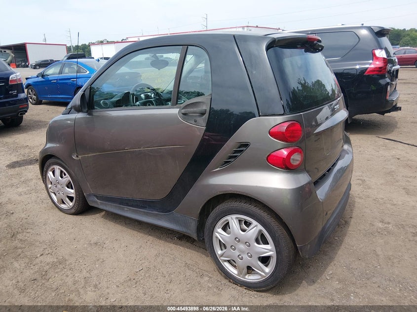 2013 Smart Fortwo VIN WMEEJ3BA3DK694477 IAAI salvage auction — NORMAL WEAR, Clear (District Of Columbia), sold $925 on 2026-07-22 (photo 3)