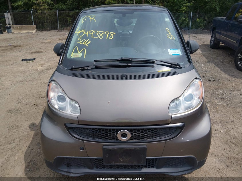 2013 Smart Fortwo VIN WMEEJ3BA3DK694477 IAAI salvage auction — NORMAL WEAR, Clear (District Of Columbia), sold $925 on 2026-07-22 (photo 6)